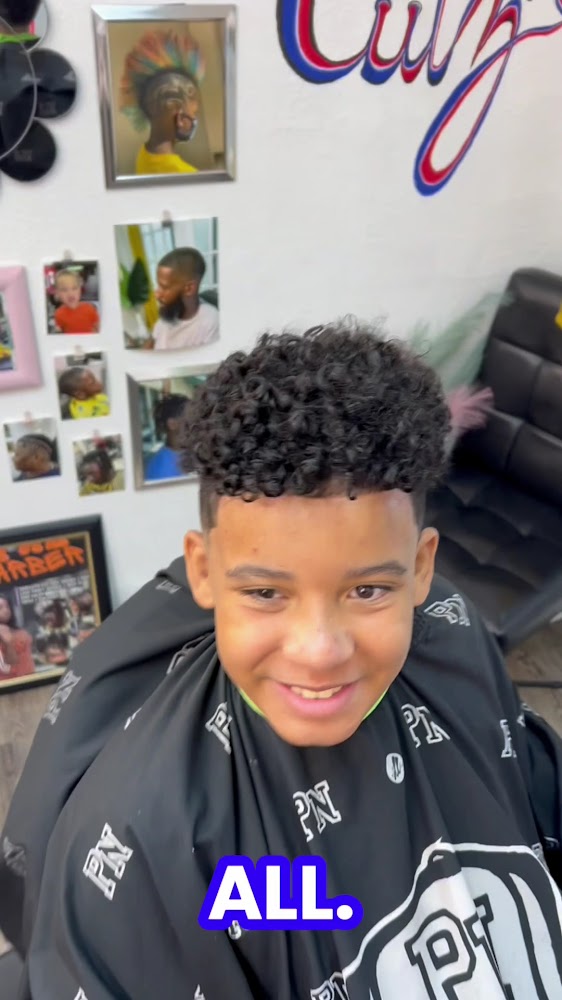 Chanel Cutz view 3