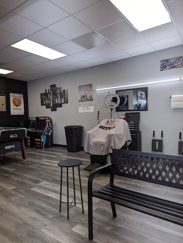 DNYce Cutz Brooklyn Barbershop view 4