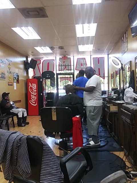 HANDZ BARBERSHOP view 4