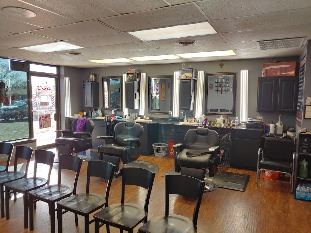CNJ'S Barbershop view 3