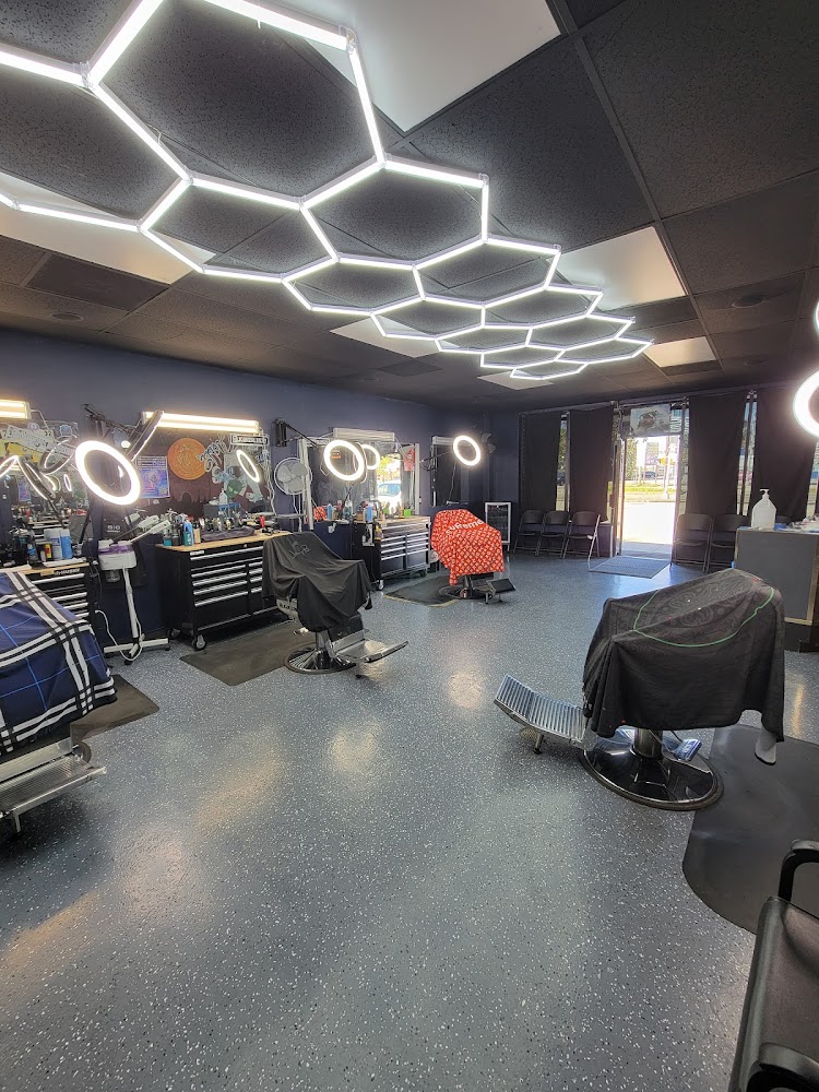 Powkchopp's Barbershop North Houston view 4