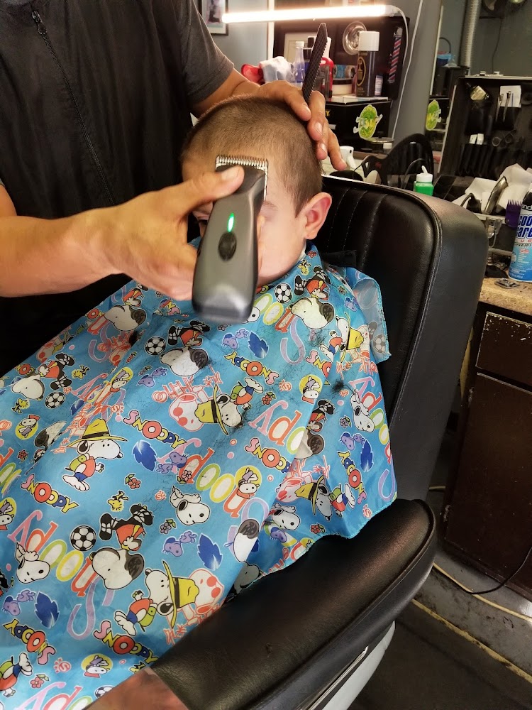 Powkchopp's Barbershop North Houston view 5