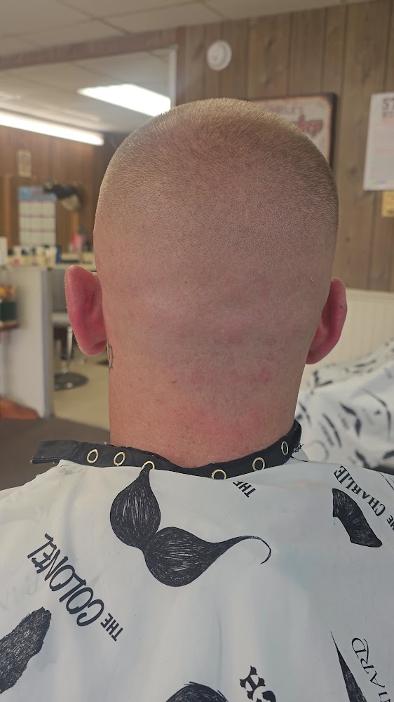 Daigle's Barber Shop view 4