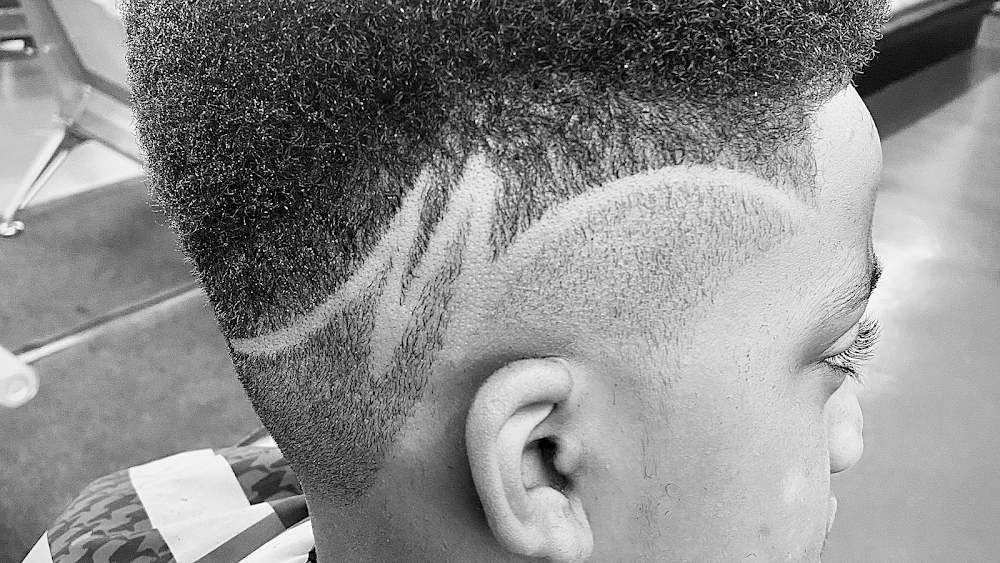 Clipperholics Barber Studio primary photo