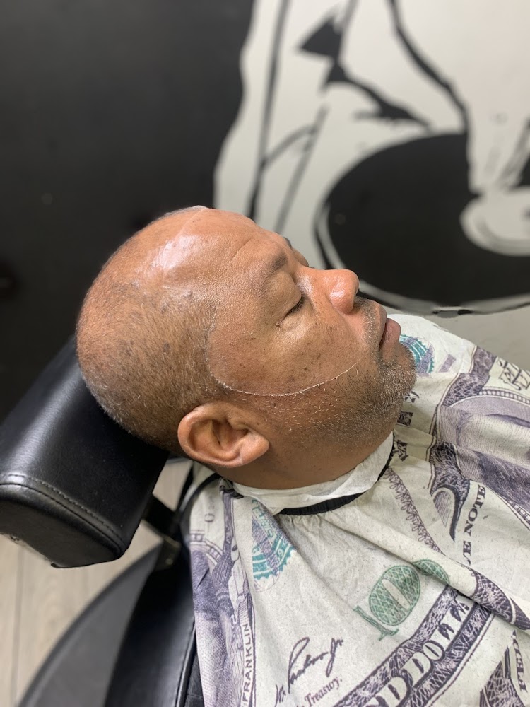 Naturally Cutz Richmond/Katy view 2