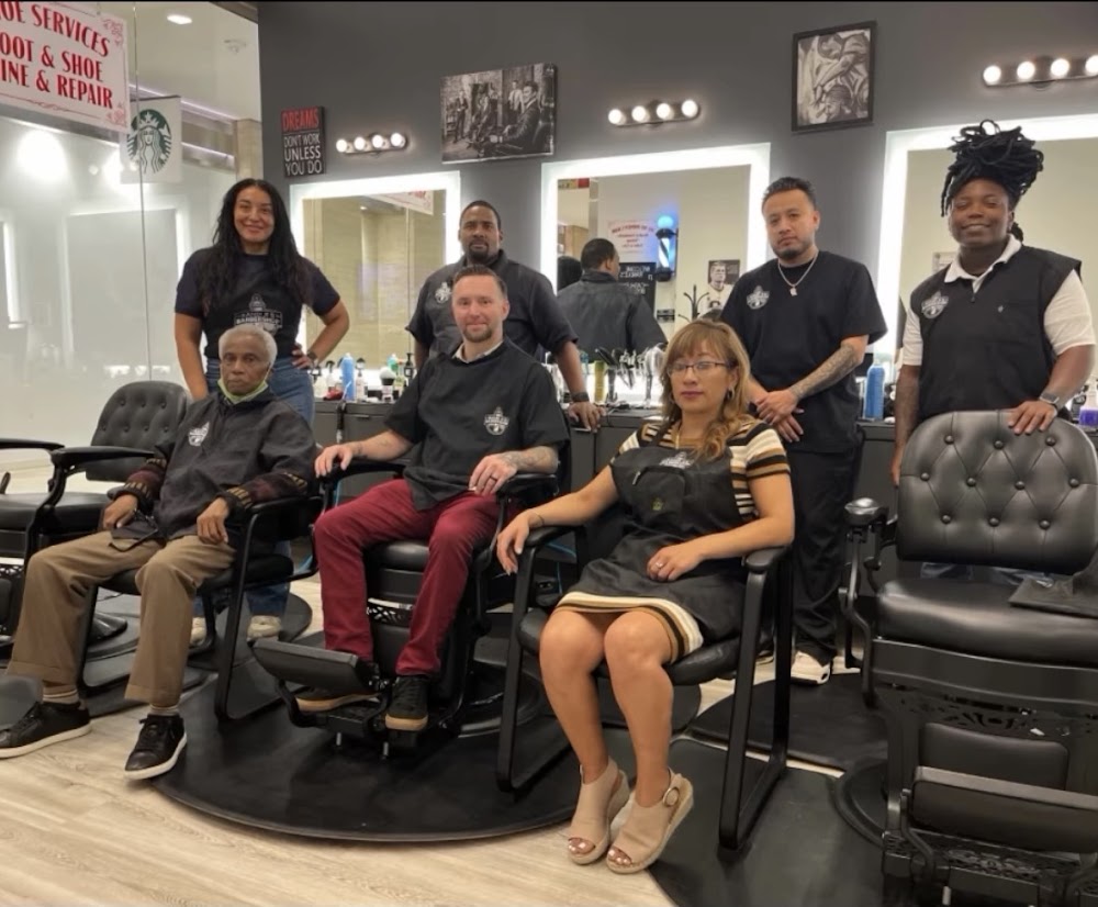 Randle’s Barbershop view 3