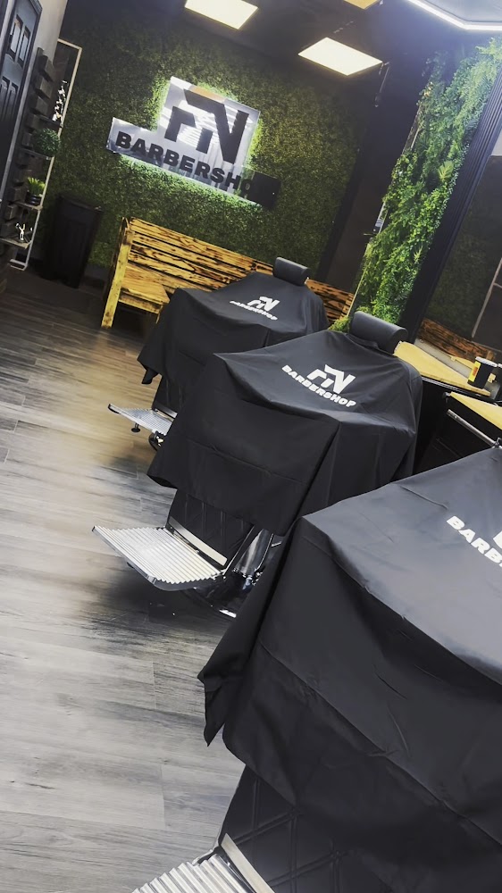FN BARBERSHOP view 4