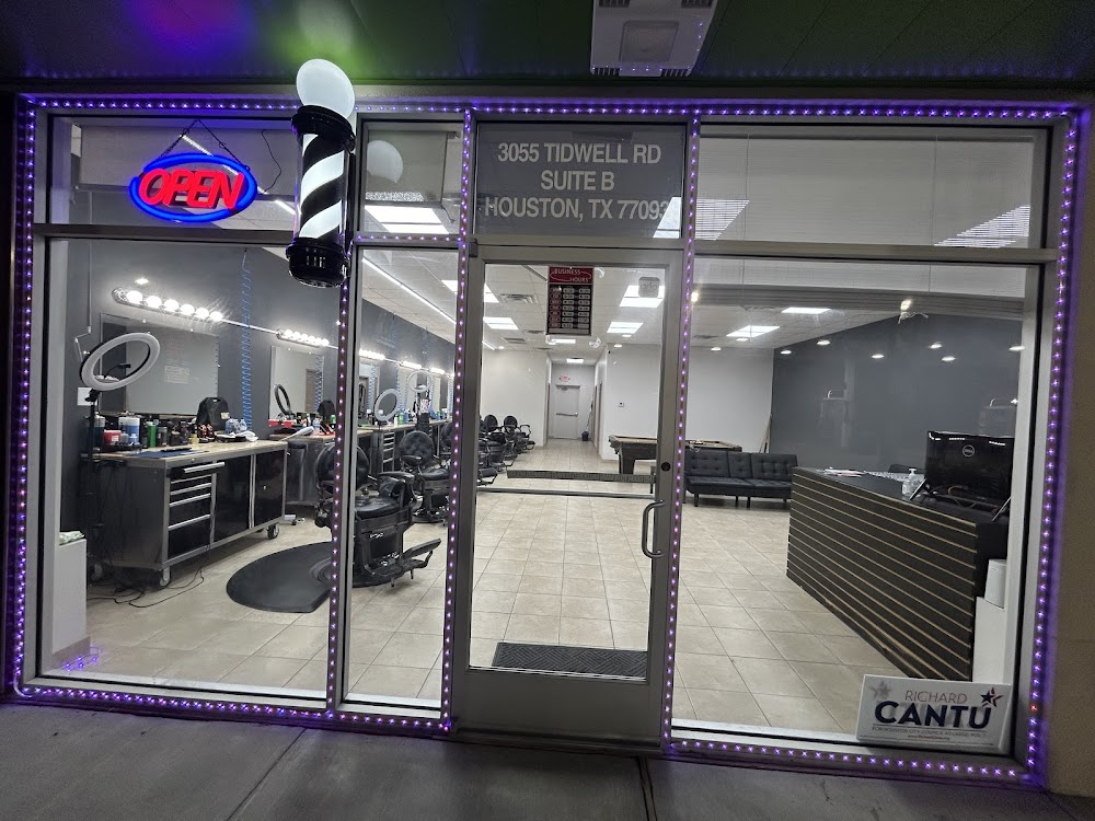 Buzzn Cuts Barber Shop primary photo