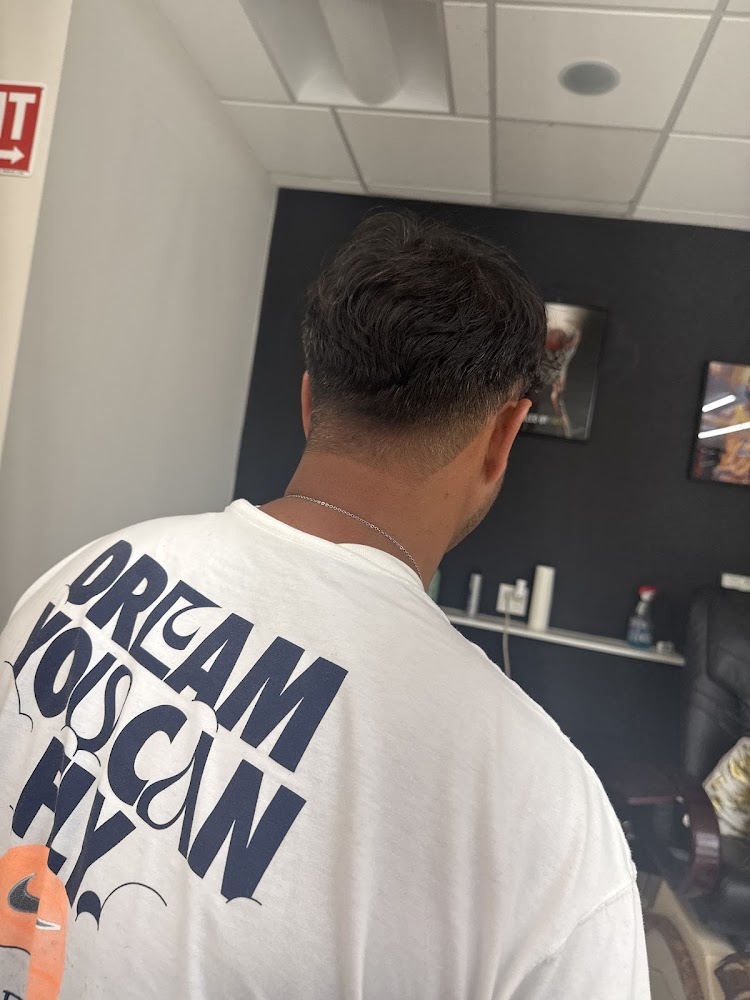 Cozy Barbershop view 3