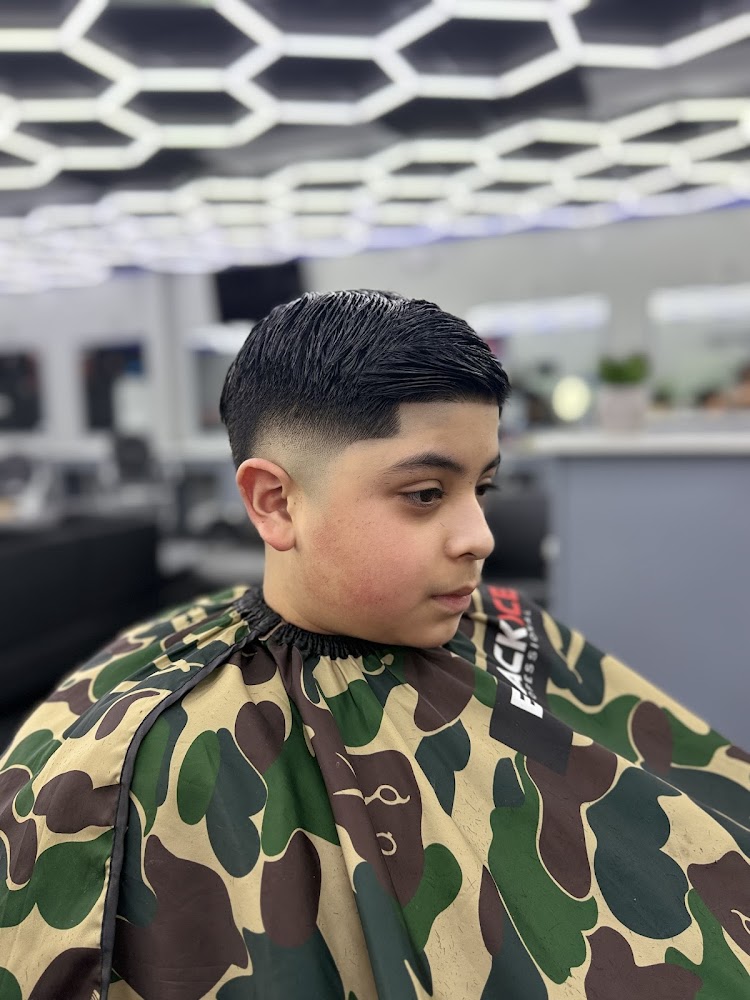 Rose's Barber Shop view 4