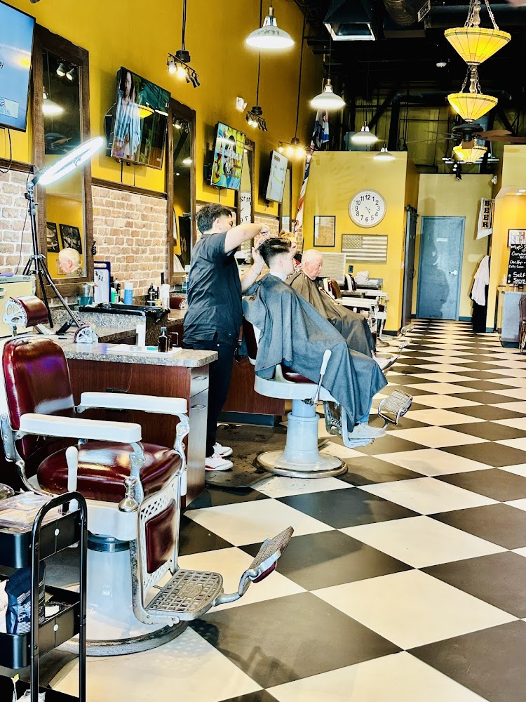 Lu's Barber Shop Haircut & Shave Pearland view 2