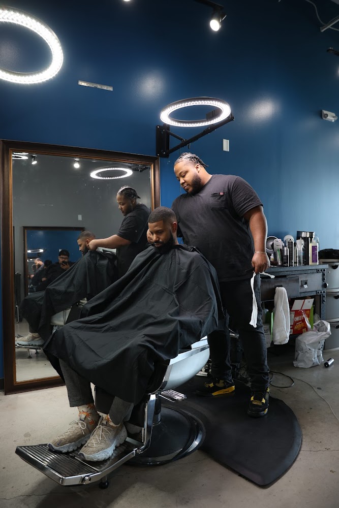 Kreations Barber Lounge (2nd Floor) view 5