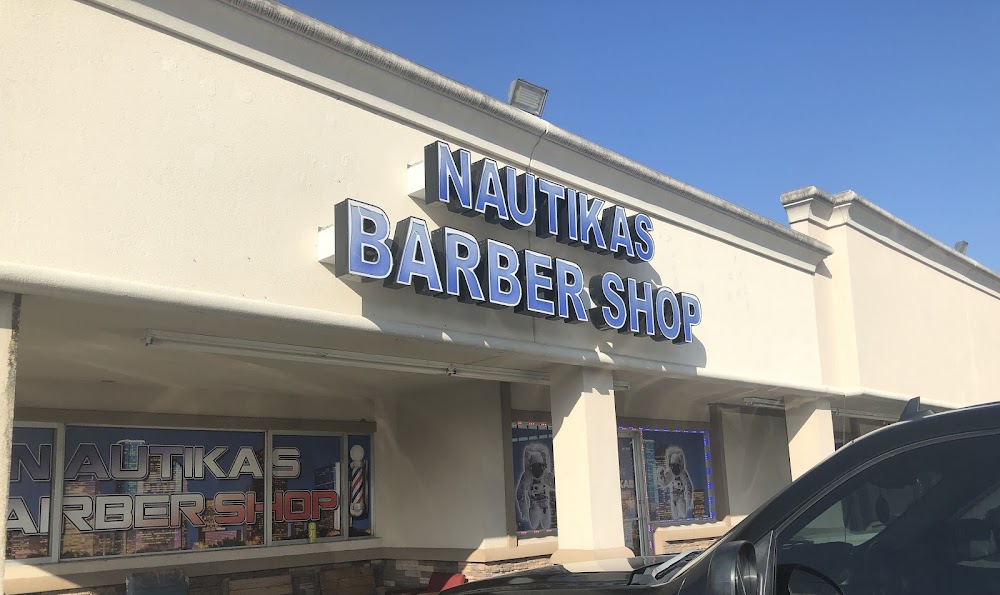 Nautikas Barber Shop view 2