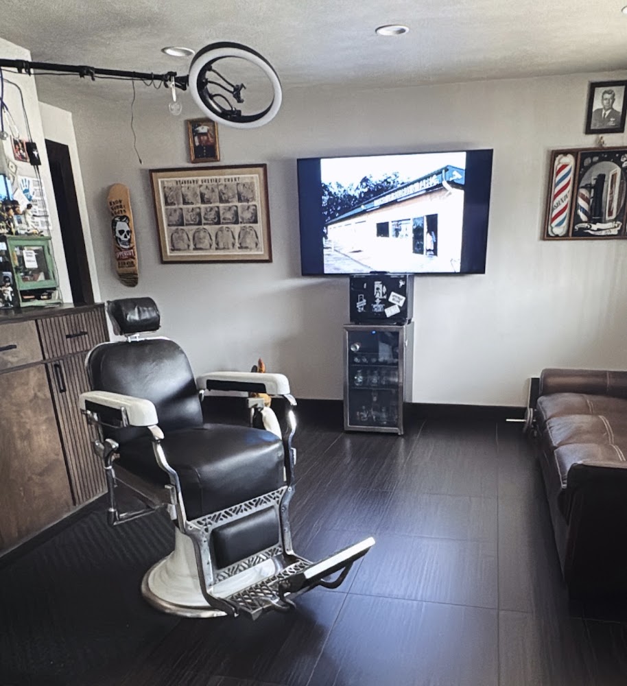 Jay’s Barbershop & Shave Parlor view 5