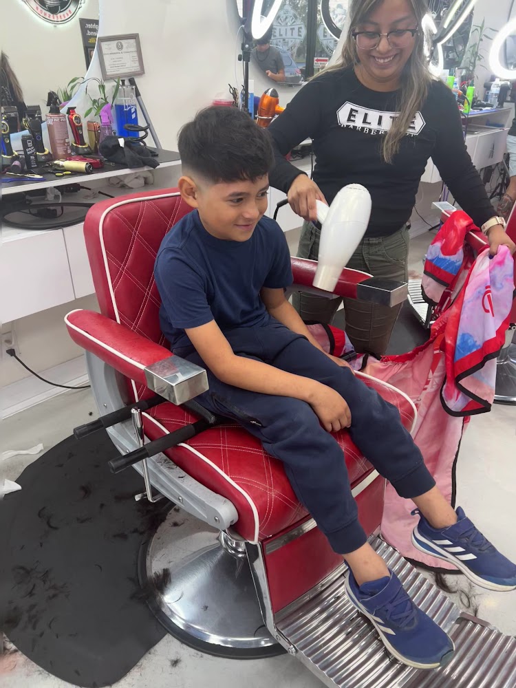 Elite Barbershop view 4