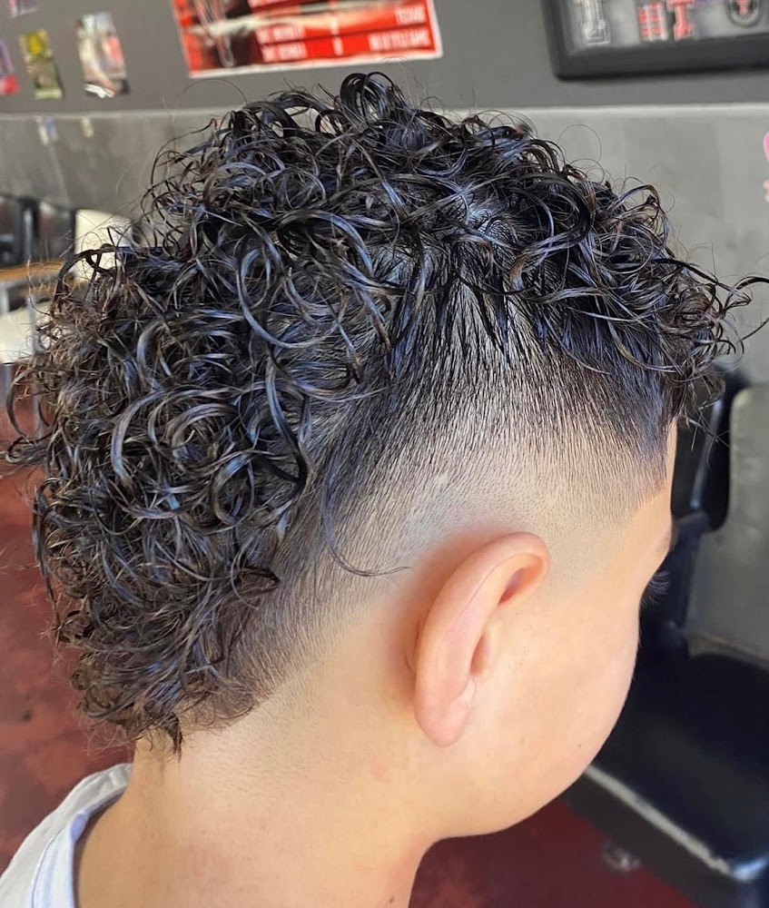 Raider Kutz Barbershop view 5