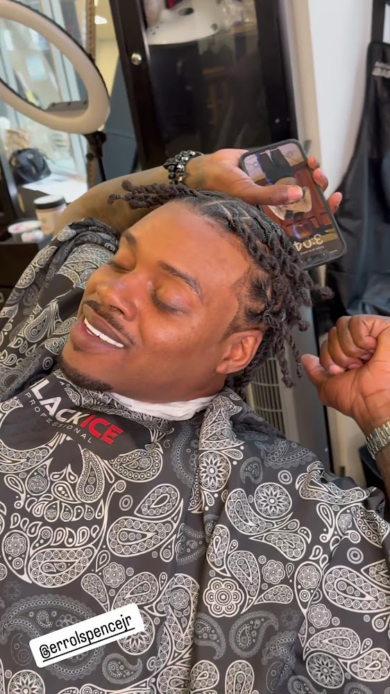 JMajor Cutz & Mobile Barber view 3