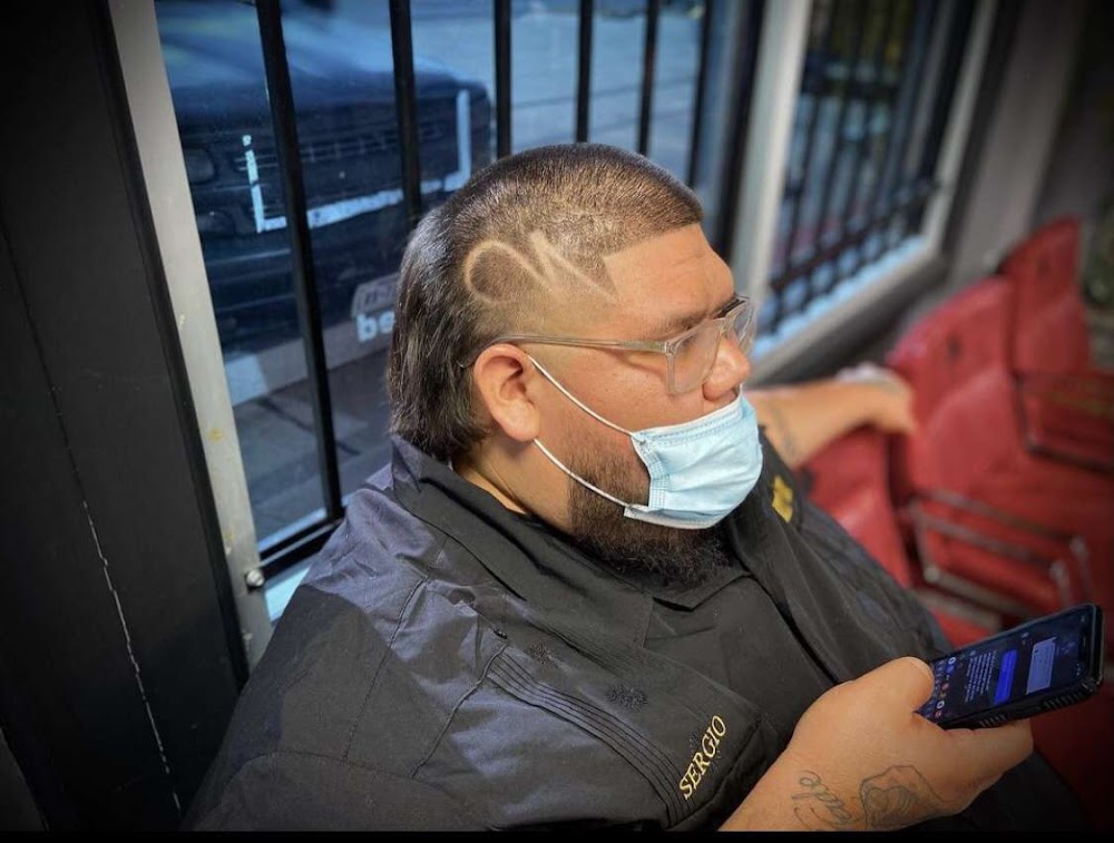 Executive Barbershop view 3