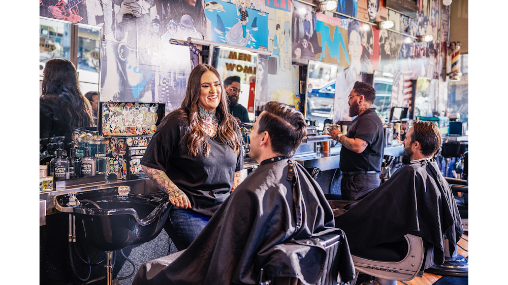 Floyd's 99 Barbershop view 2