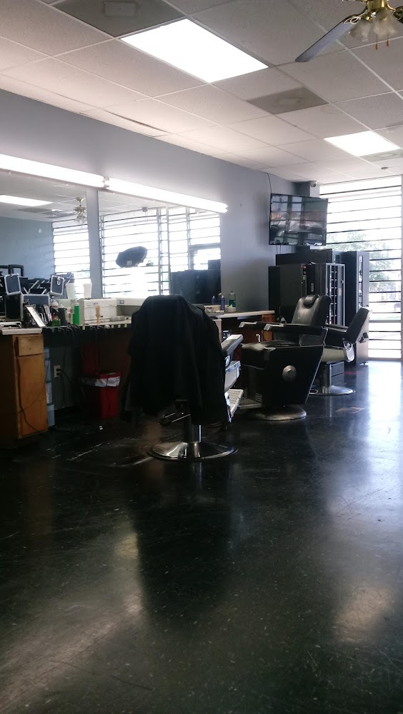 G Q Barbershop primary photo