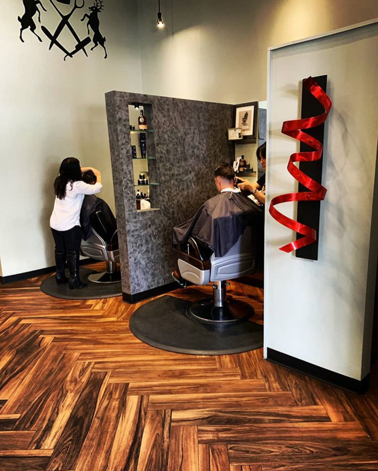 18|8 Fine Men's Salons - The Woodlands view 2