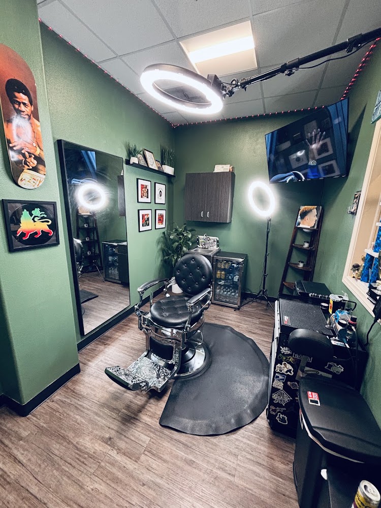 1Hunna Studios view 4