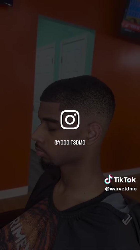 1st & 10 Barber Shop view 2