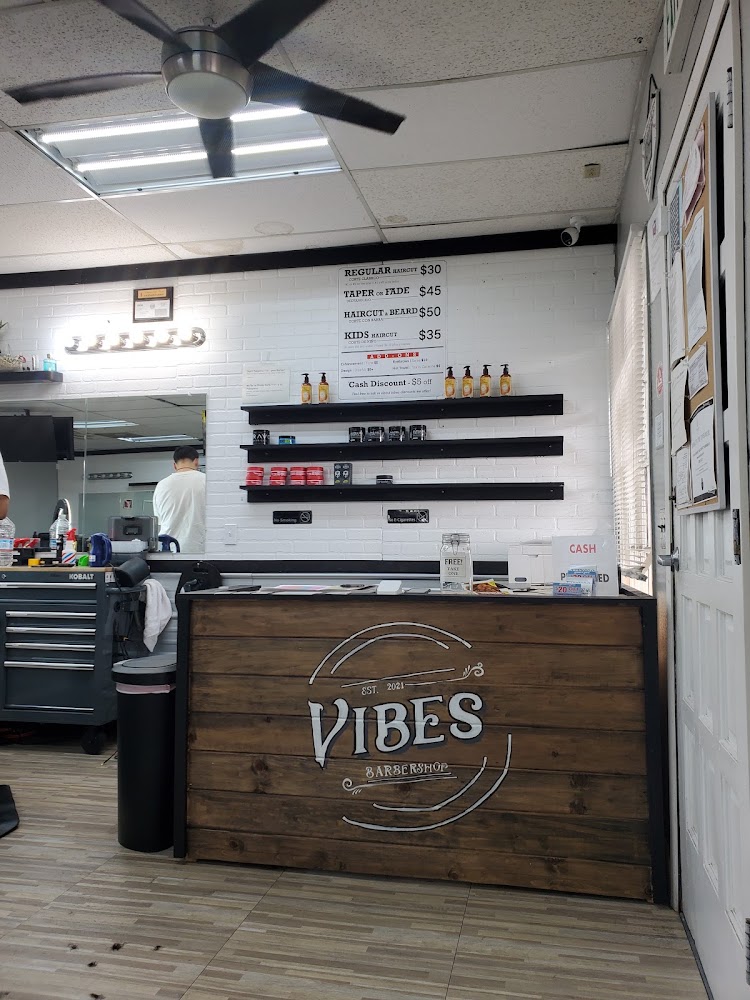 6BES Barbershop/ Barberia WALKINS ONLY!! view 3