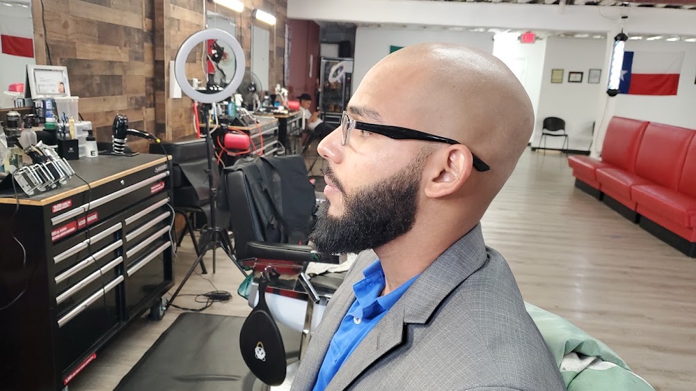 878 barber shop view 3