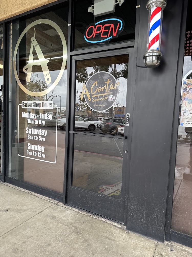 A Cortar Barbershop view 5