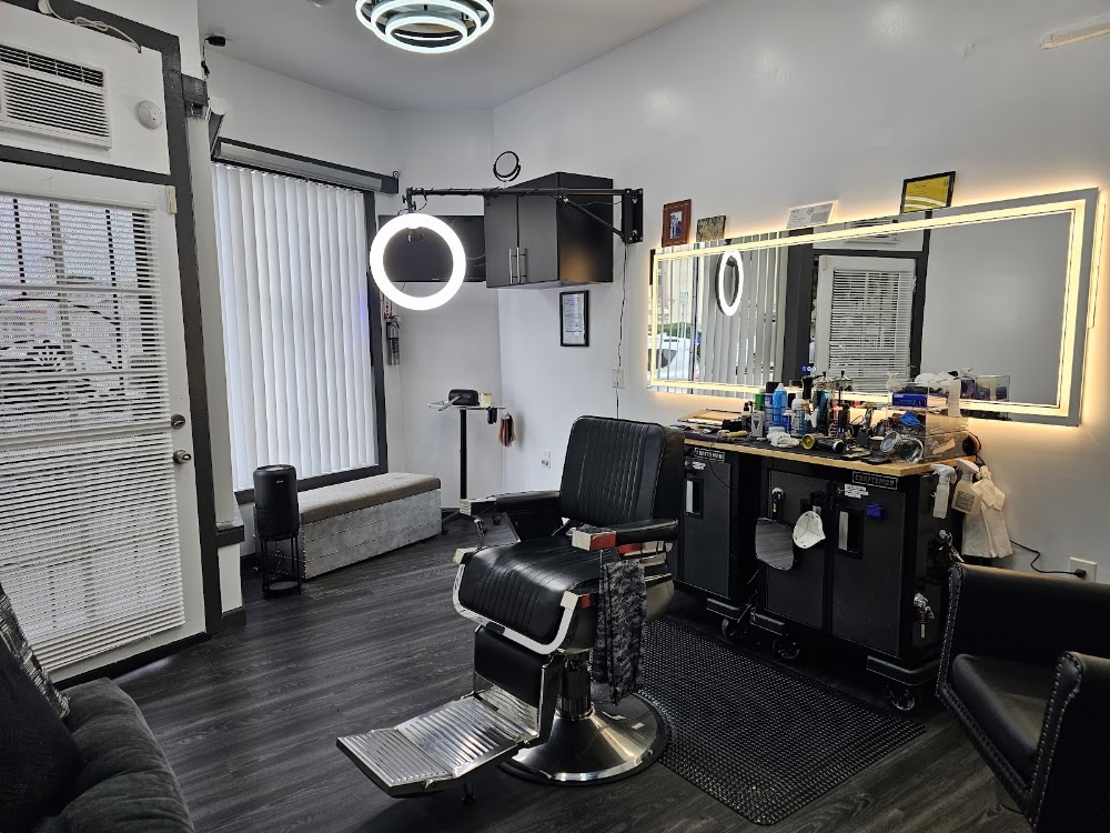 A Little Off The Top Barber Shop view 4