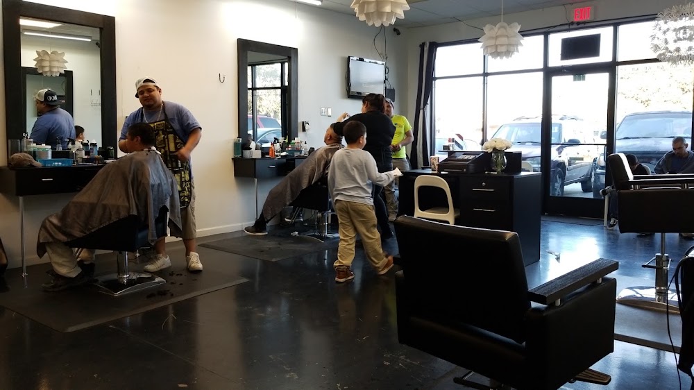 A & M Barber and Beauty view 3
