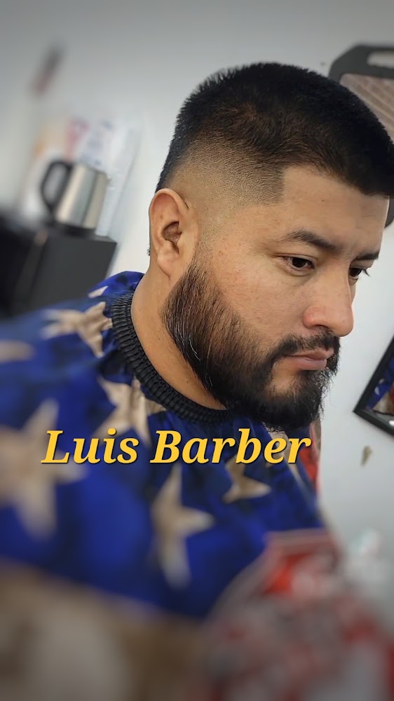 Aguilar's Barbershop view 5