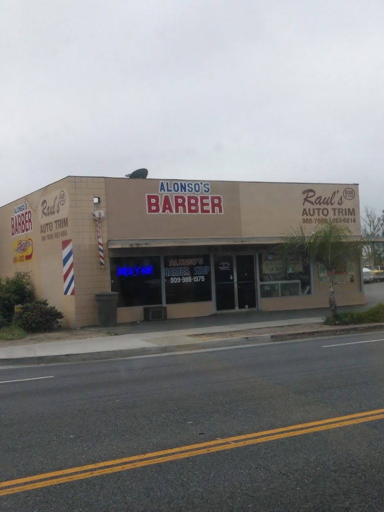 Alonso's Barber Shop view 4