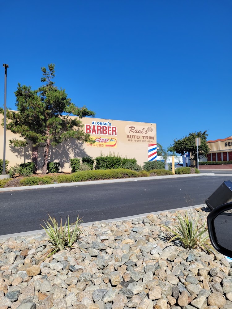 Alonso's Barber Shop view 5