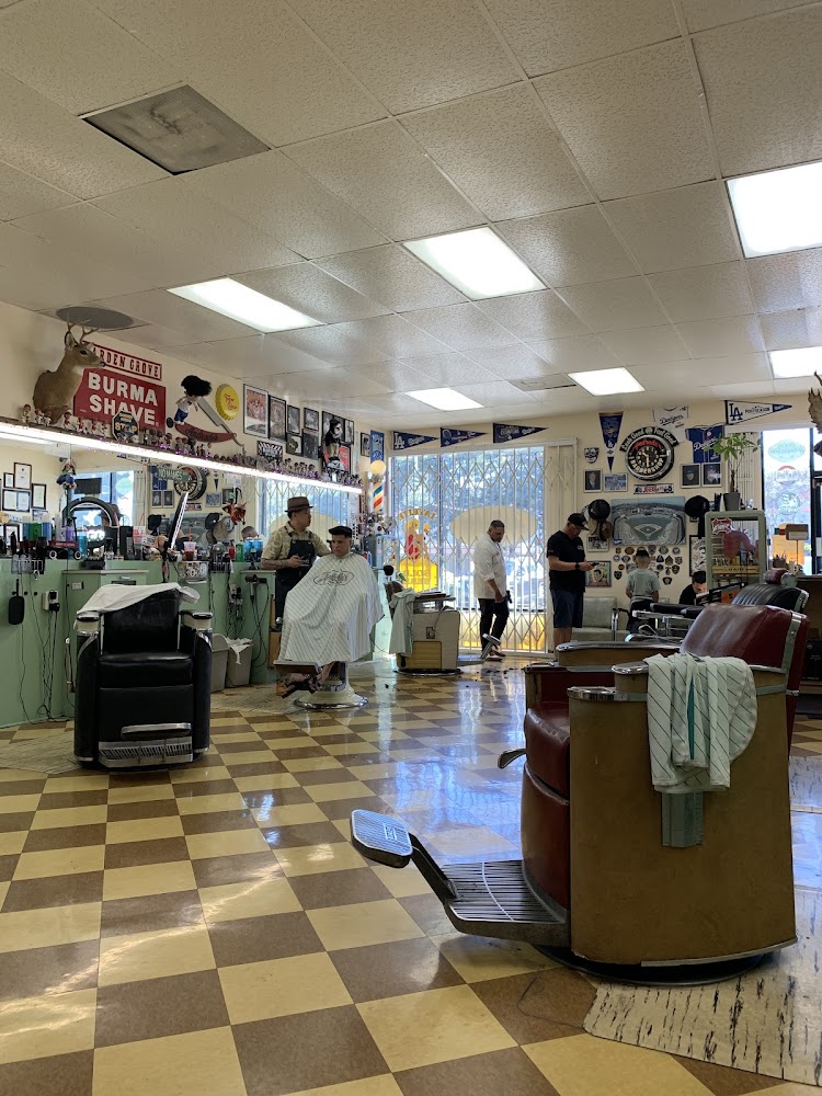 Andrade’s Barbershop primary photo