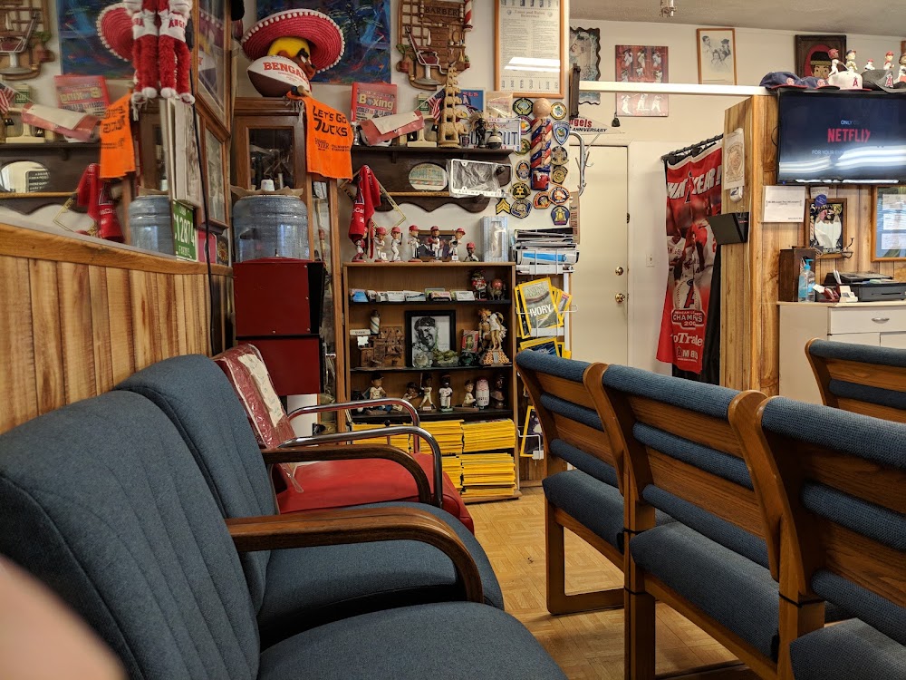 Andrade’s Barbershop view 5