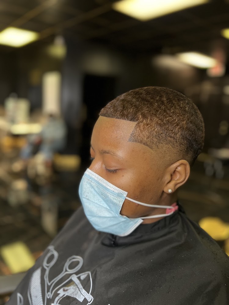 Apfarcutz/ Conroe hair view 5