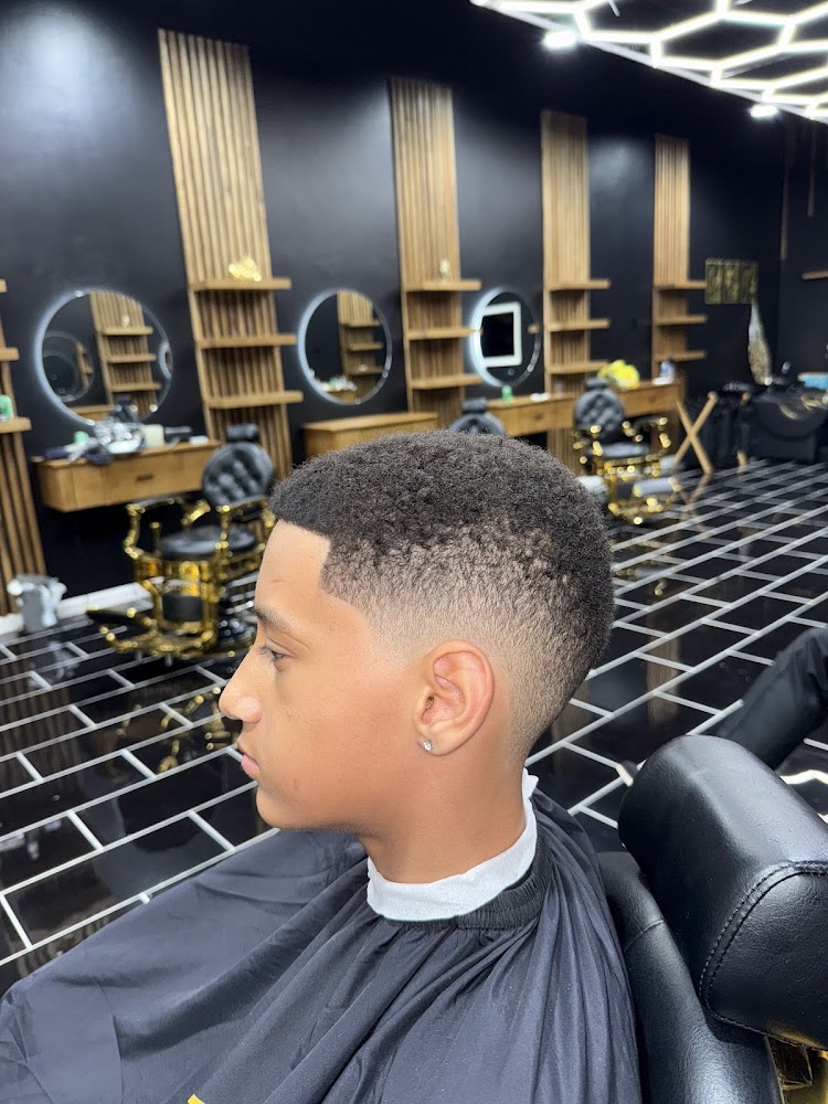 Barber of America view 4