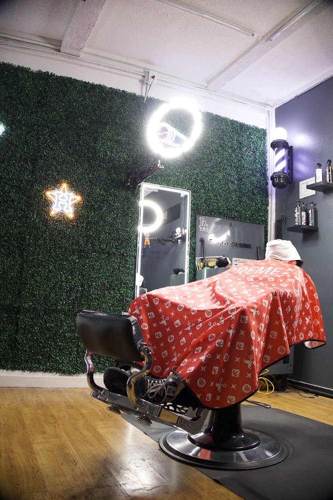 Barber Shop By MELY view 2