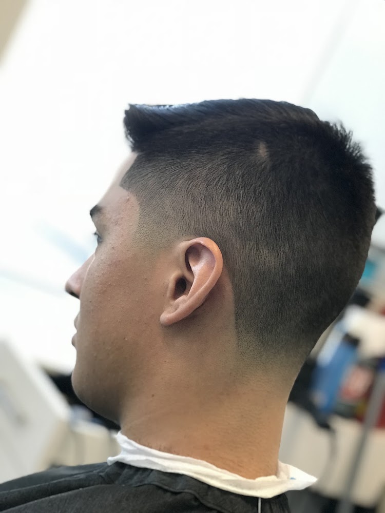 Barbero Men’s Grooming view 4
