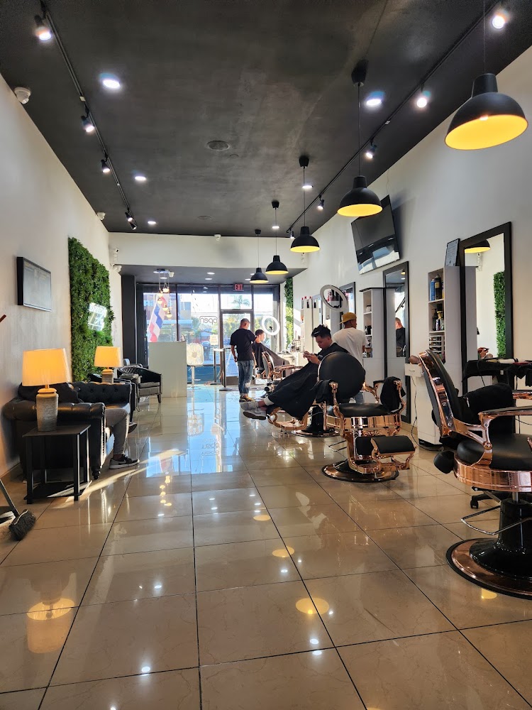 Barbershop Classic LA view 4