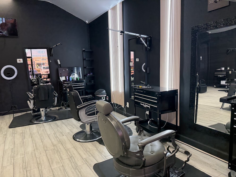 Beauty Barber primary photo