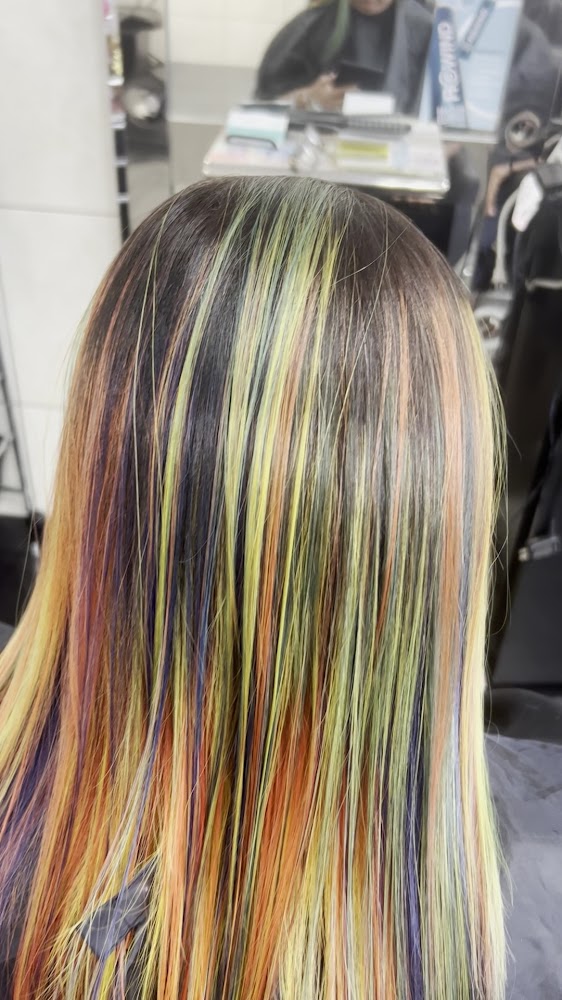 Beauty Barber view 3