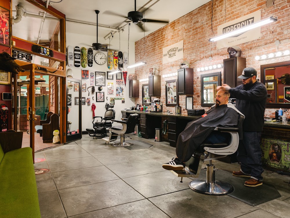 Black Lantern Barber Co view 2