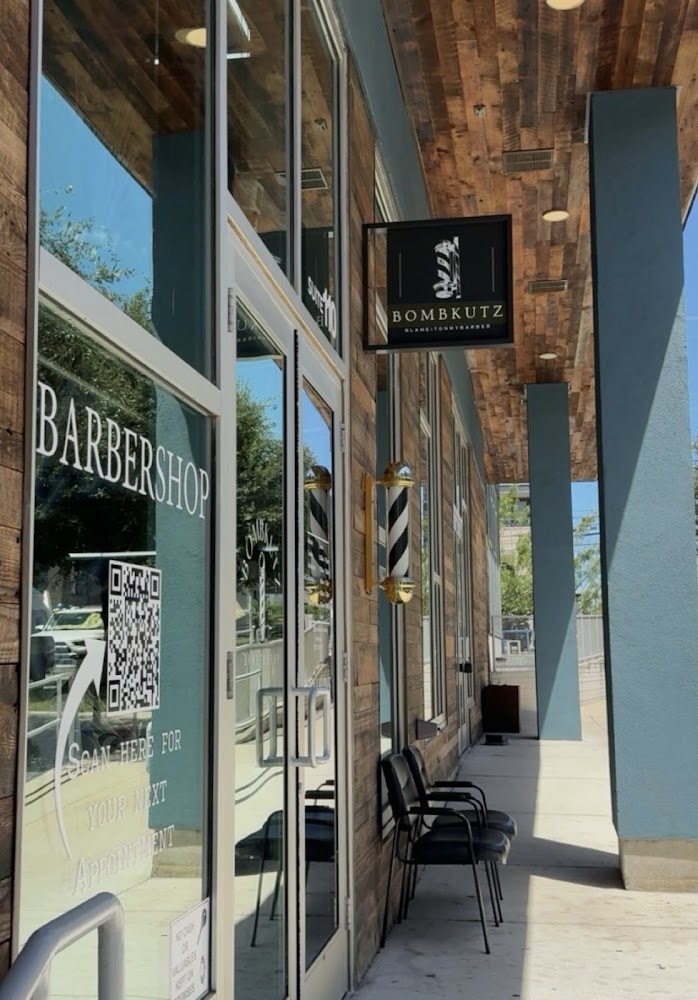 Bombkutz Barber Shop view 3