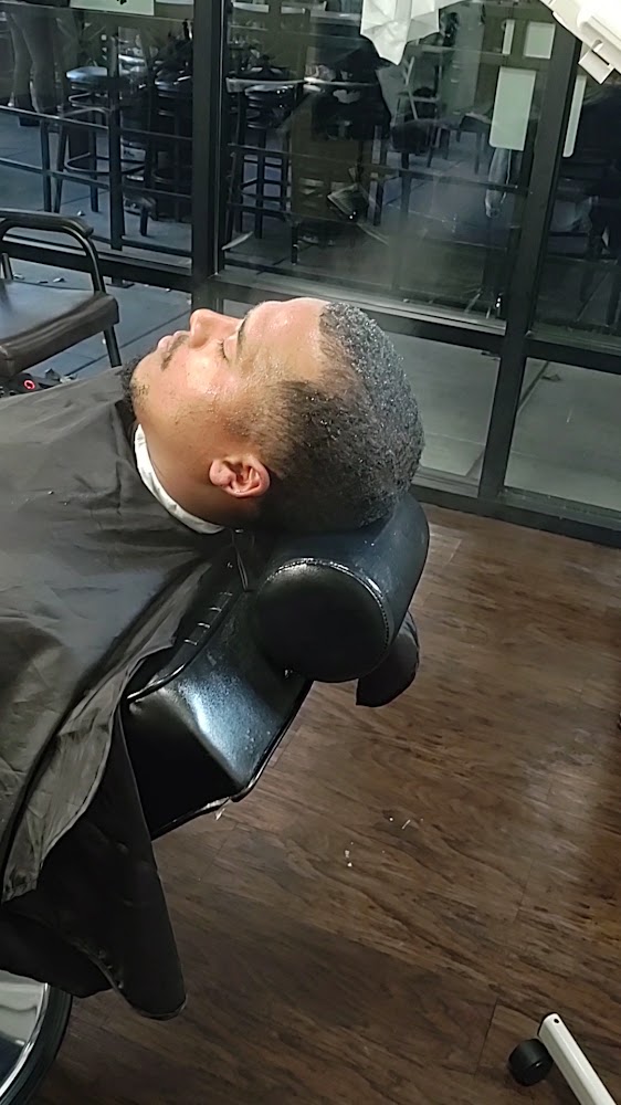 Brandons Barbershop view 2