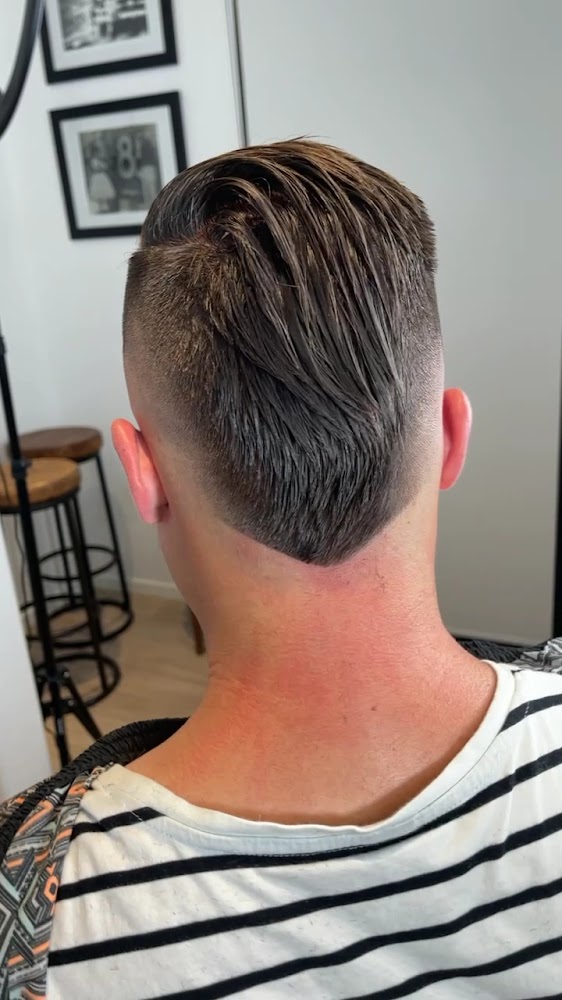 Bravehearts Barbershop view 2