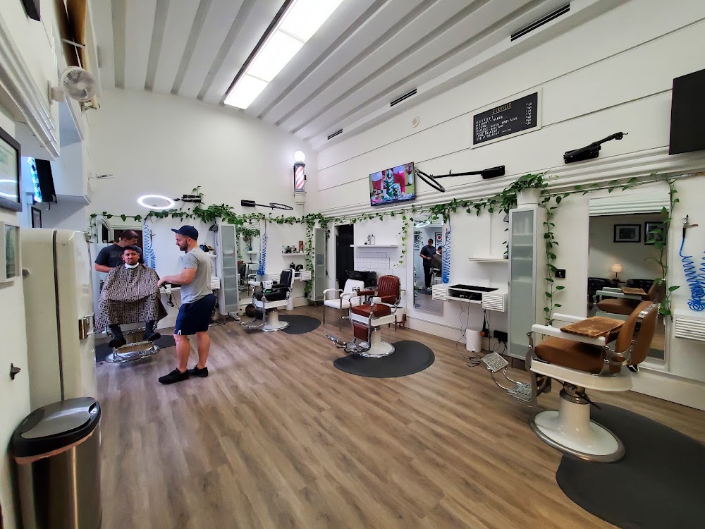 Bravehearts Barbershop view 3