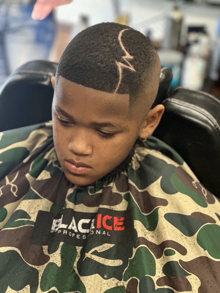 Bridge Street Barbershop primary photo